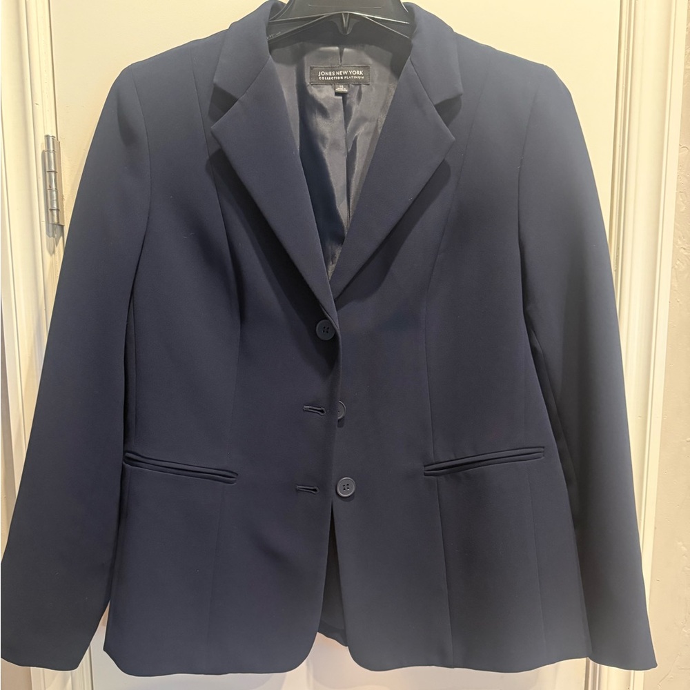 Jones, New York collection platinum size 14 navy women’s blazer